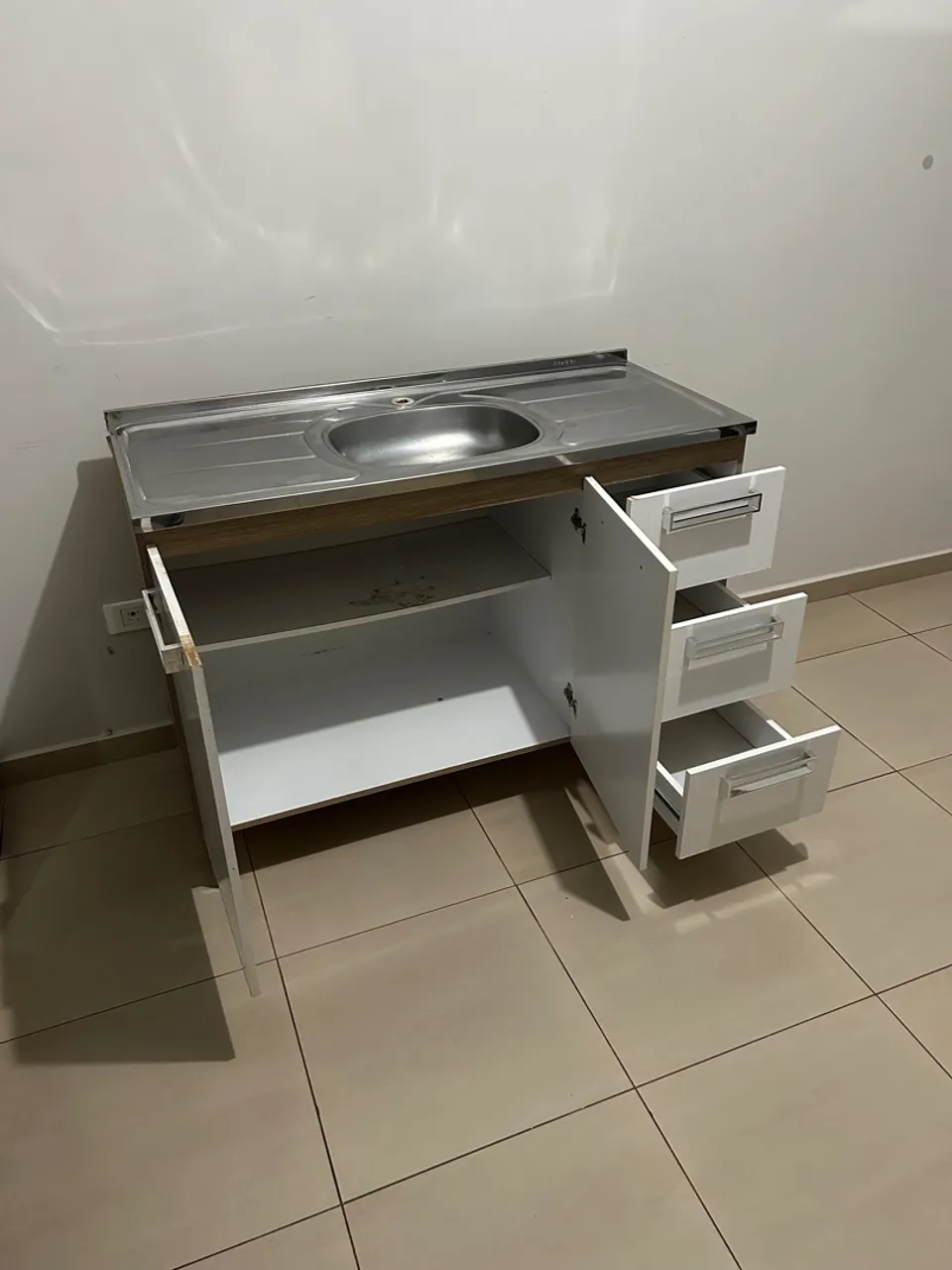 Armário com pia e gavetas para cozinha