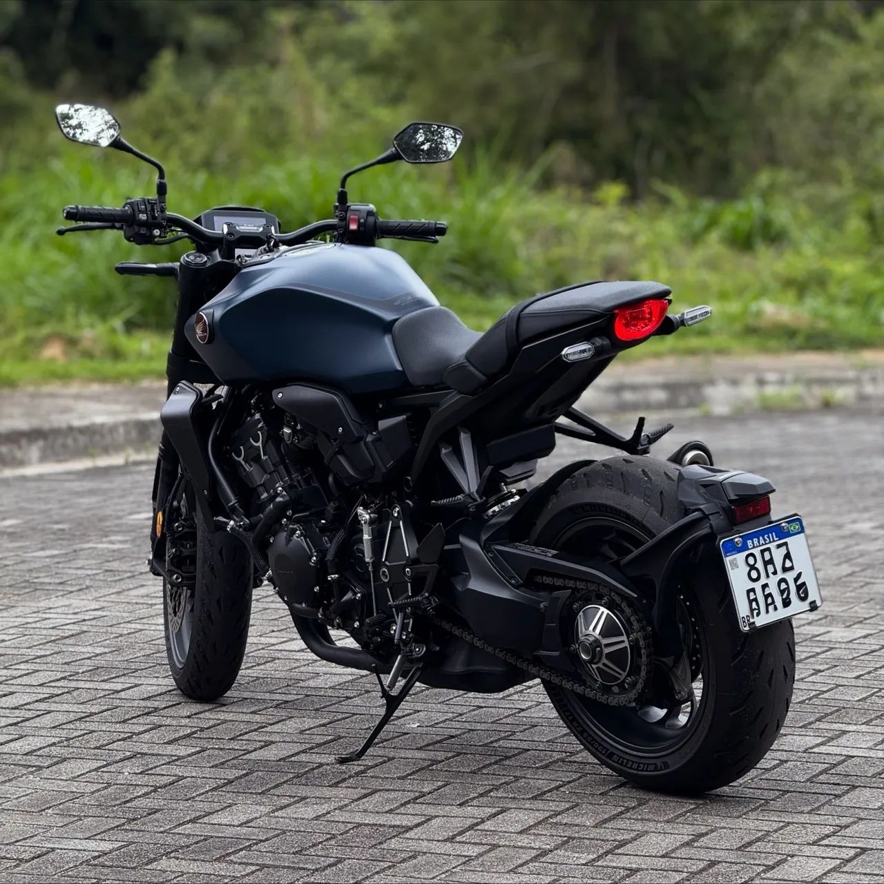 CB 1000 Black Edition (Apenas 831 km) - Foto 4