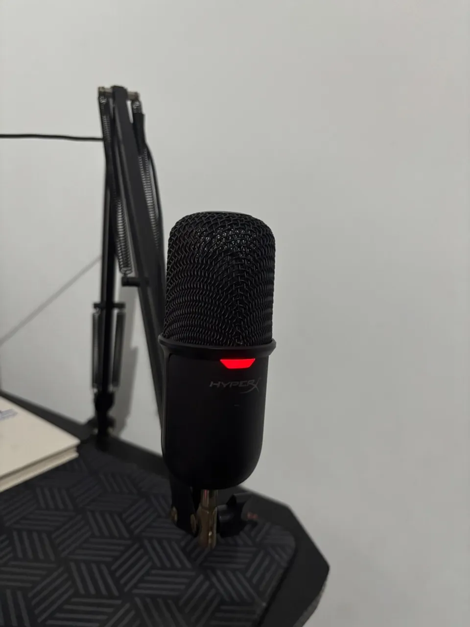 Microfone Solocast HyperX