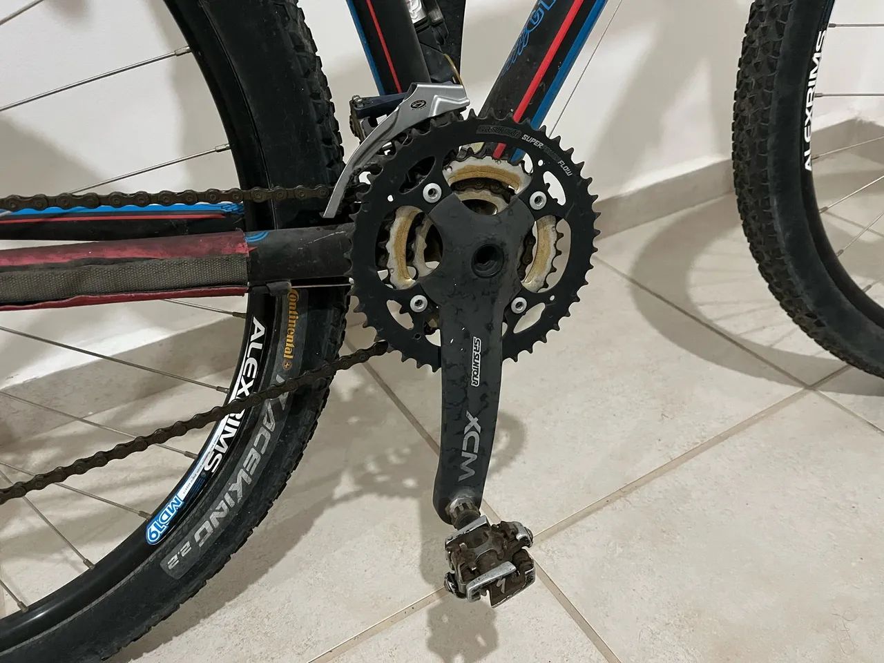 Bicicleta GT Karakoram - Foto 3