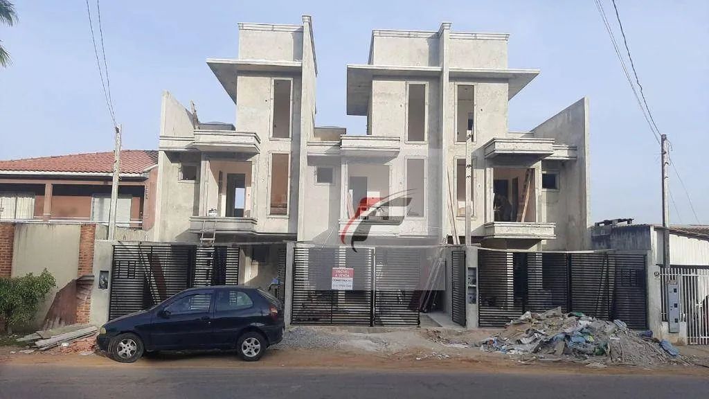 Sobrado com 4 dormitórios à venda, 100 m² por R$ 470.000,00 - Sítio Cercado - Curitiba/PR