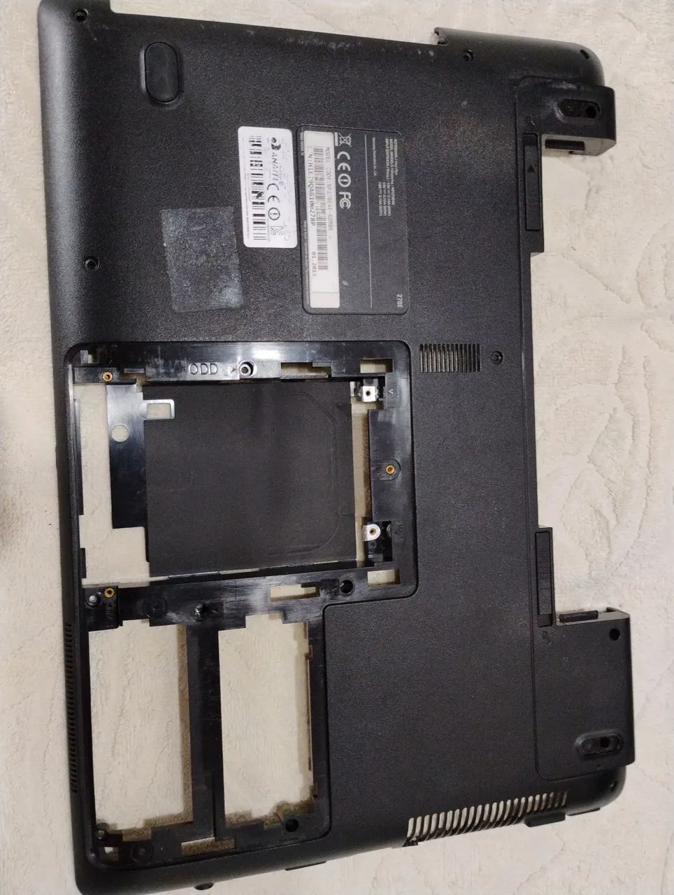 Carcaça para Notebook Samsung NP270E  SUCATA