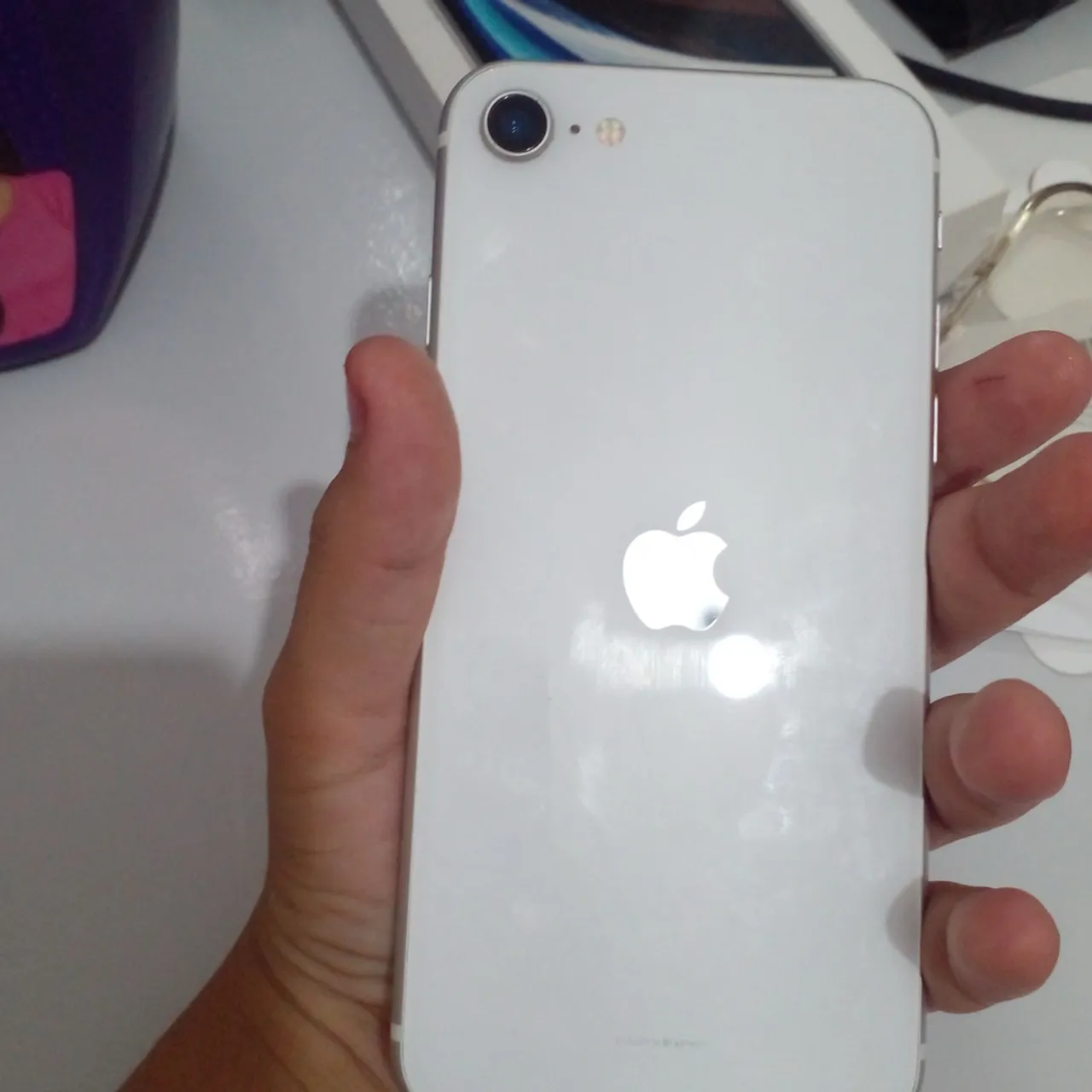 iPhone SE 2020 - aceito troca