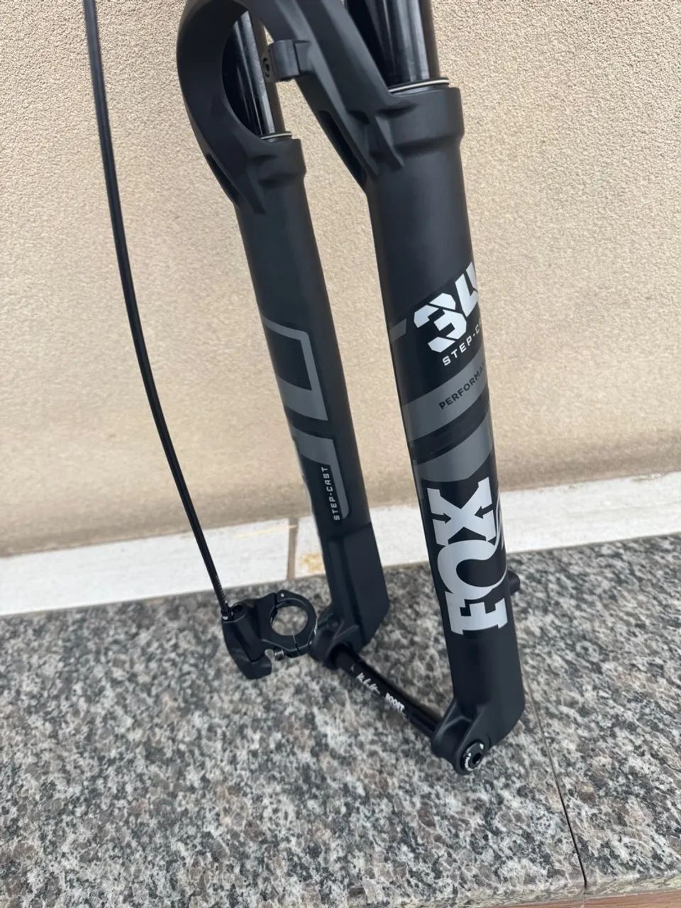 Suspensão Fox Step Cast Performance 34 120mm zero km - Foto 4