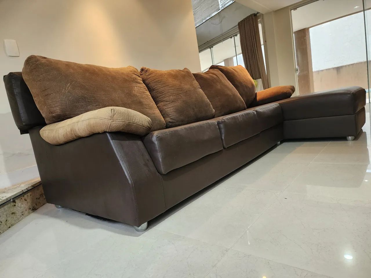 Sofá Chaise de couro de São Bento  - Foto 2