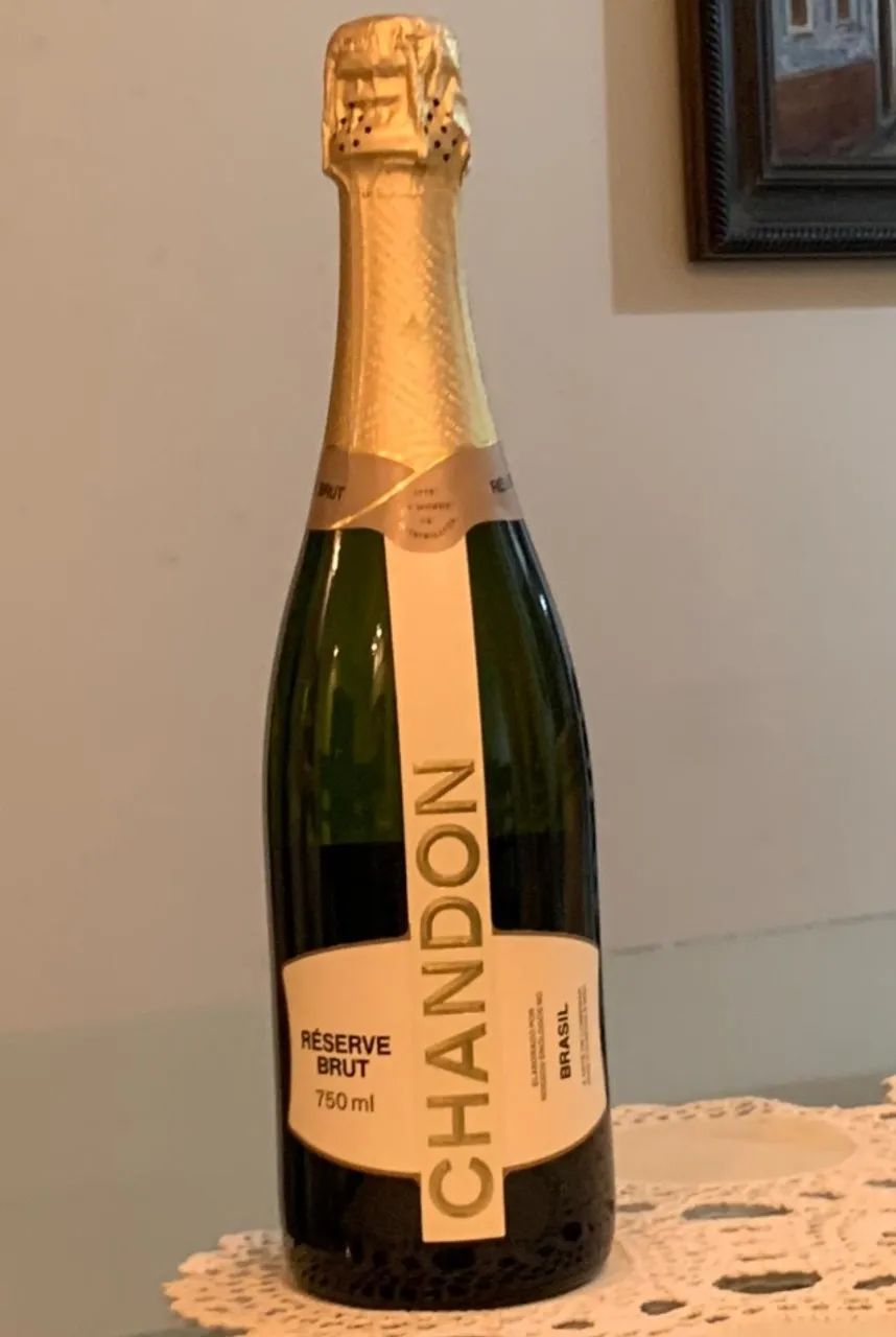 Espumante brasileiro Chandon Brut 750ml - bebida