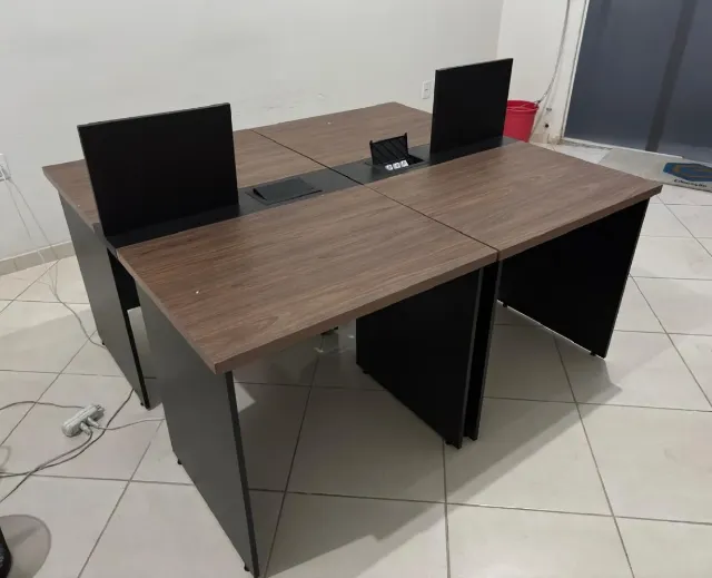 Mesa para Escritório