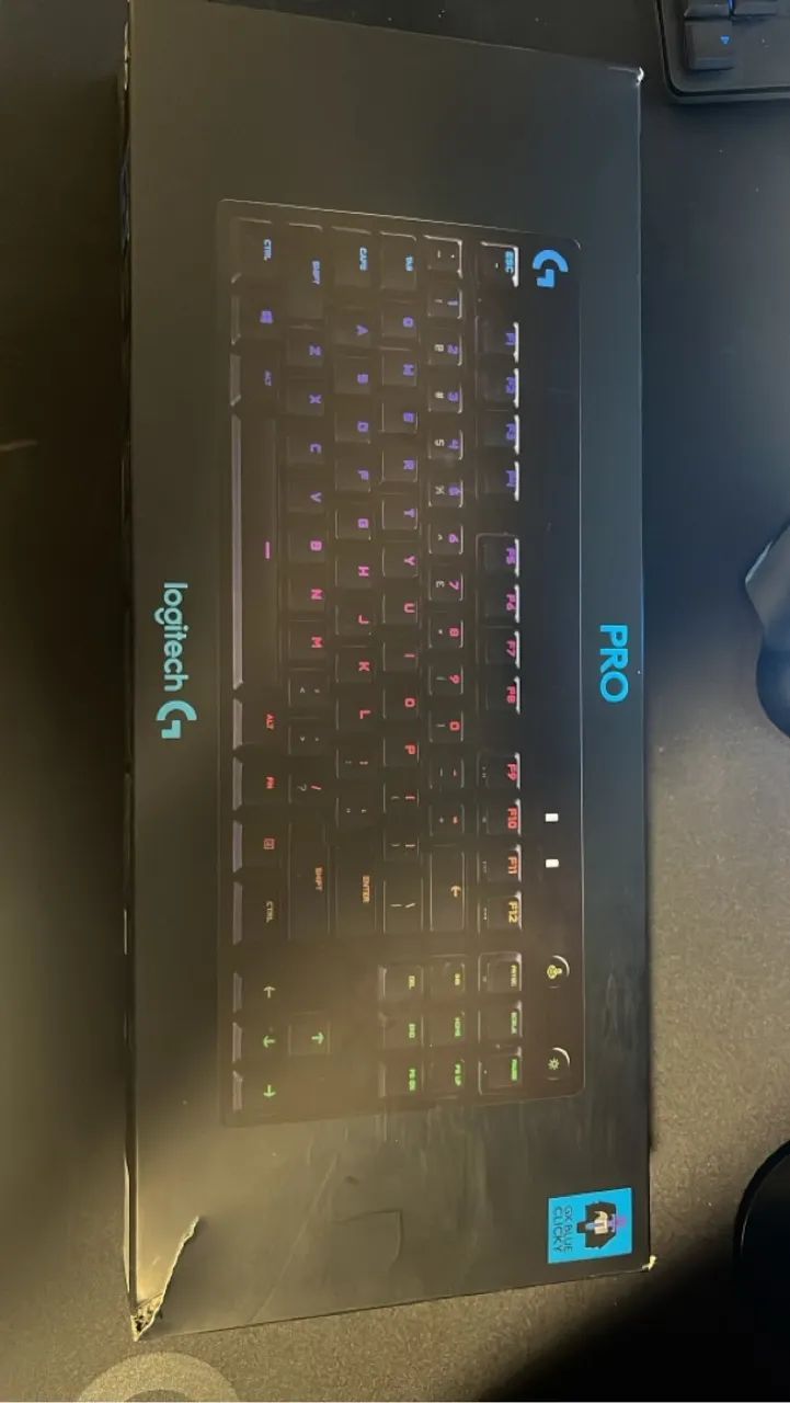 Teclado Gamer Logitech G PRO