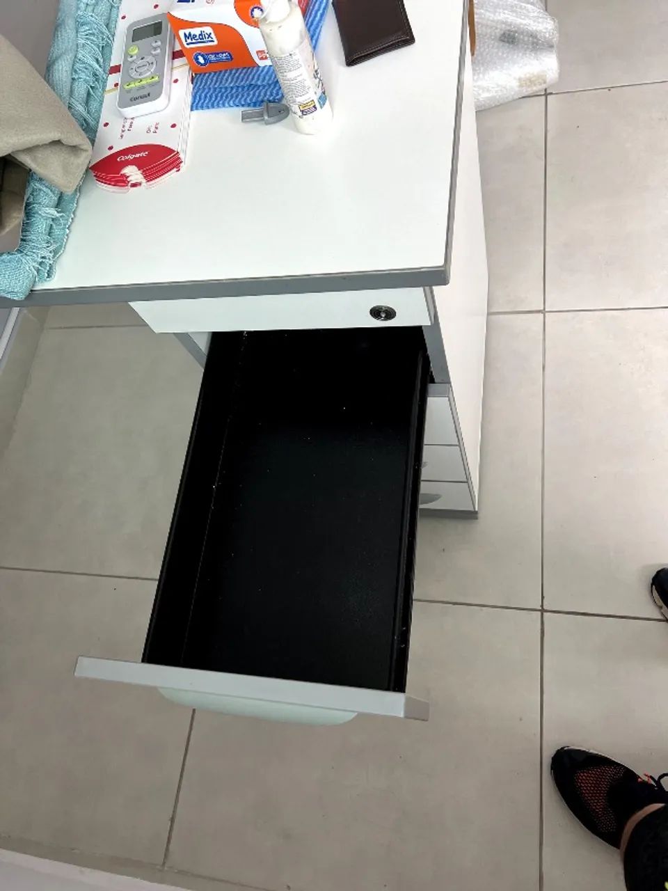 Escrivaninha para consultório - Foto 3