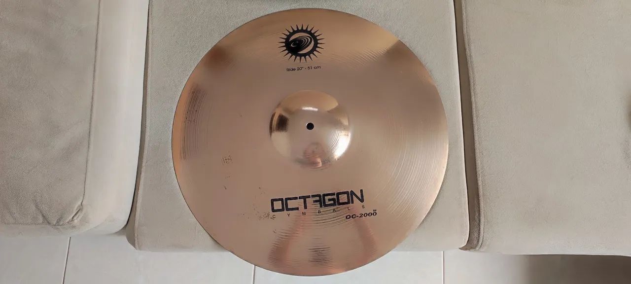 Kit pratos Octagon -1 Ride 20pol , 1 Crash 15pol. e 1 Hi-hat 13pol