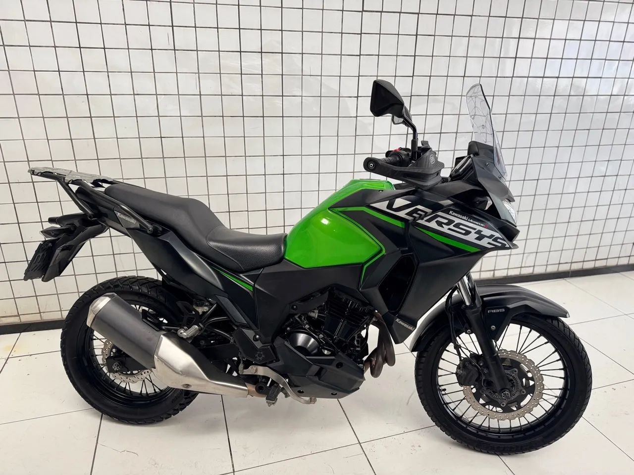 Versys 300 2023