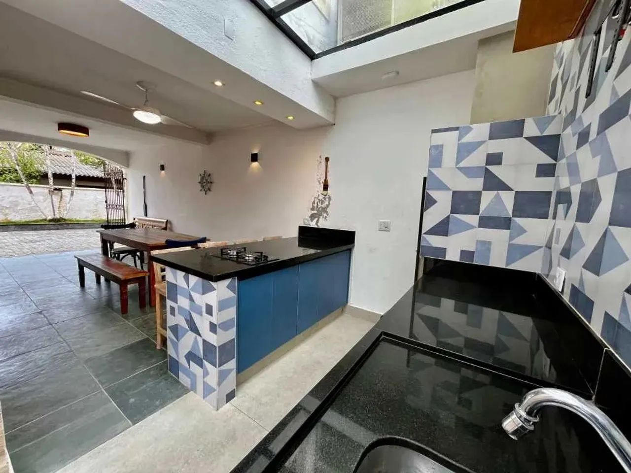 Casa em Condomínio a Venda Sununga, Ubatuba/SP Triplex Mobiliado