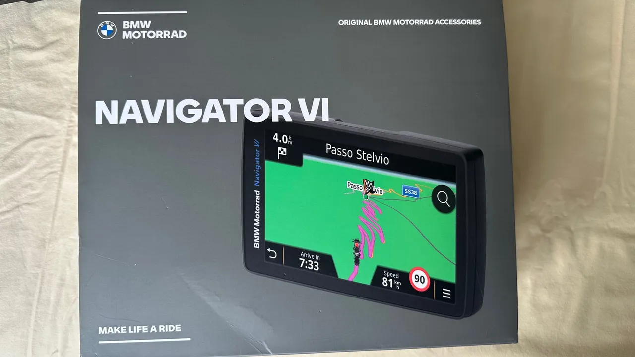 BMW Motorrad lança novo GPS Navigator VI