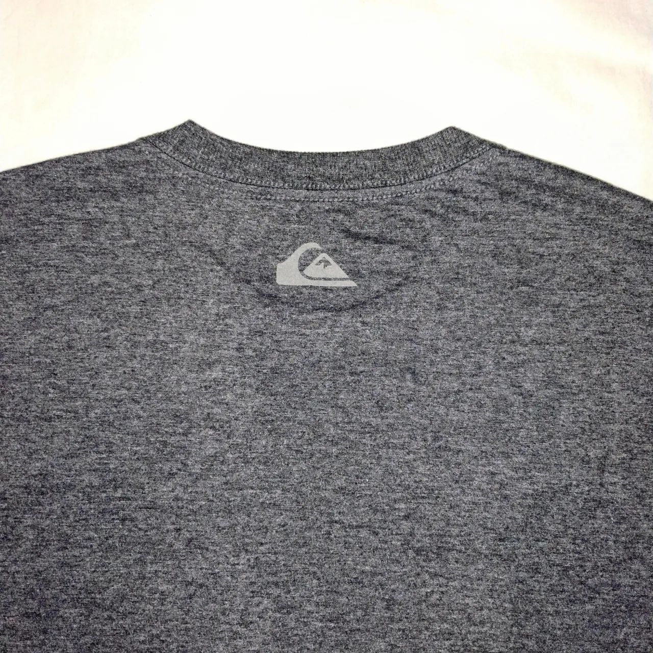 Camiseta Quiksilver Cinza - Foto 3