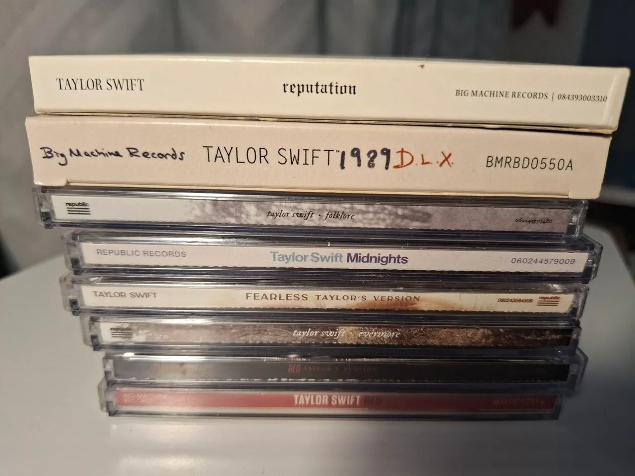 Coleção de CDs Taylor Swift - 8 álbuns originais