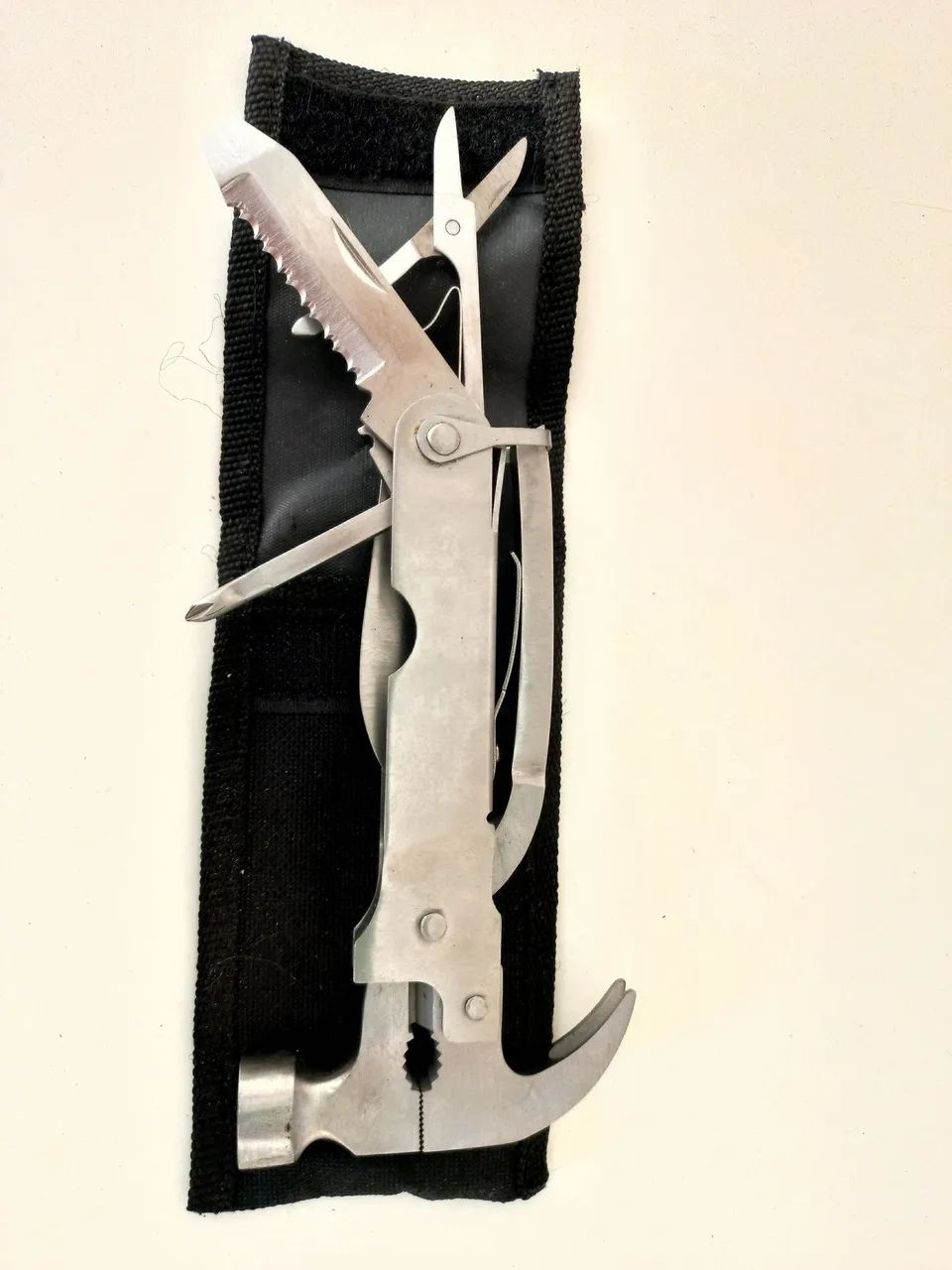 Martelo multitarefa 