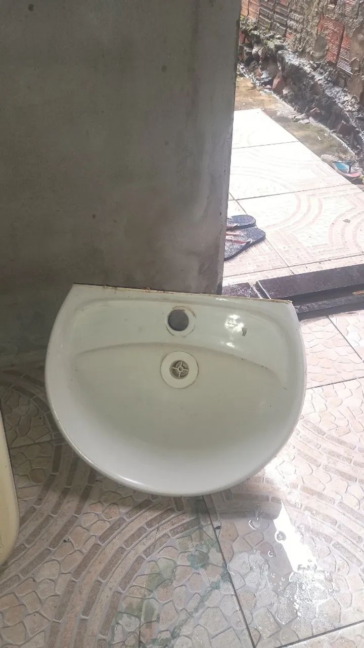 PIA BANHEIRO E LAVABO 100,00 CADA UMA - Foto 4