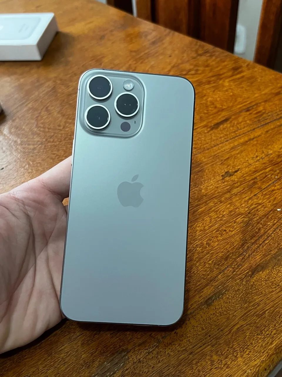 iPhone 15 Pro Max 512GB Titânio Natural