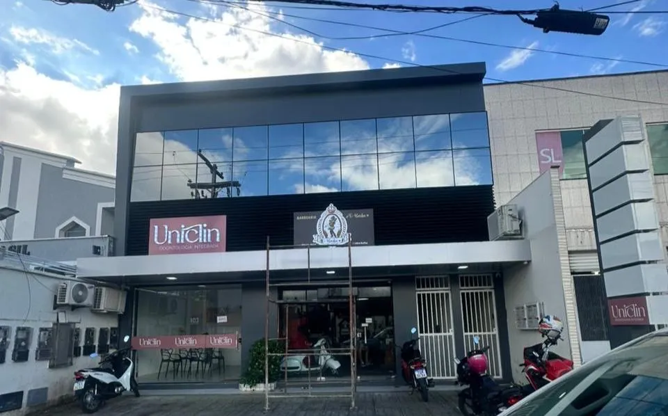 ALUGO SALAS Comerciais Diversos Tamanhos_ Av. ACM 913 - Pq Ipê