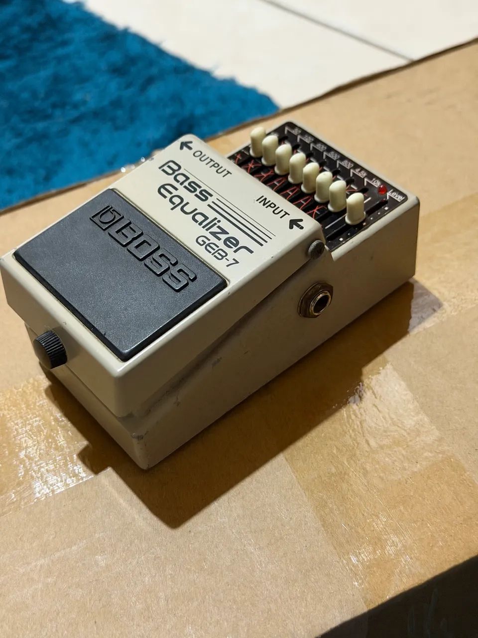 Pedal Boss Bass Equalizer GEB-7 - Foto 4