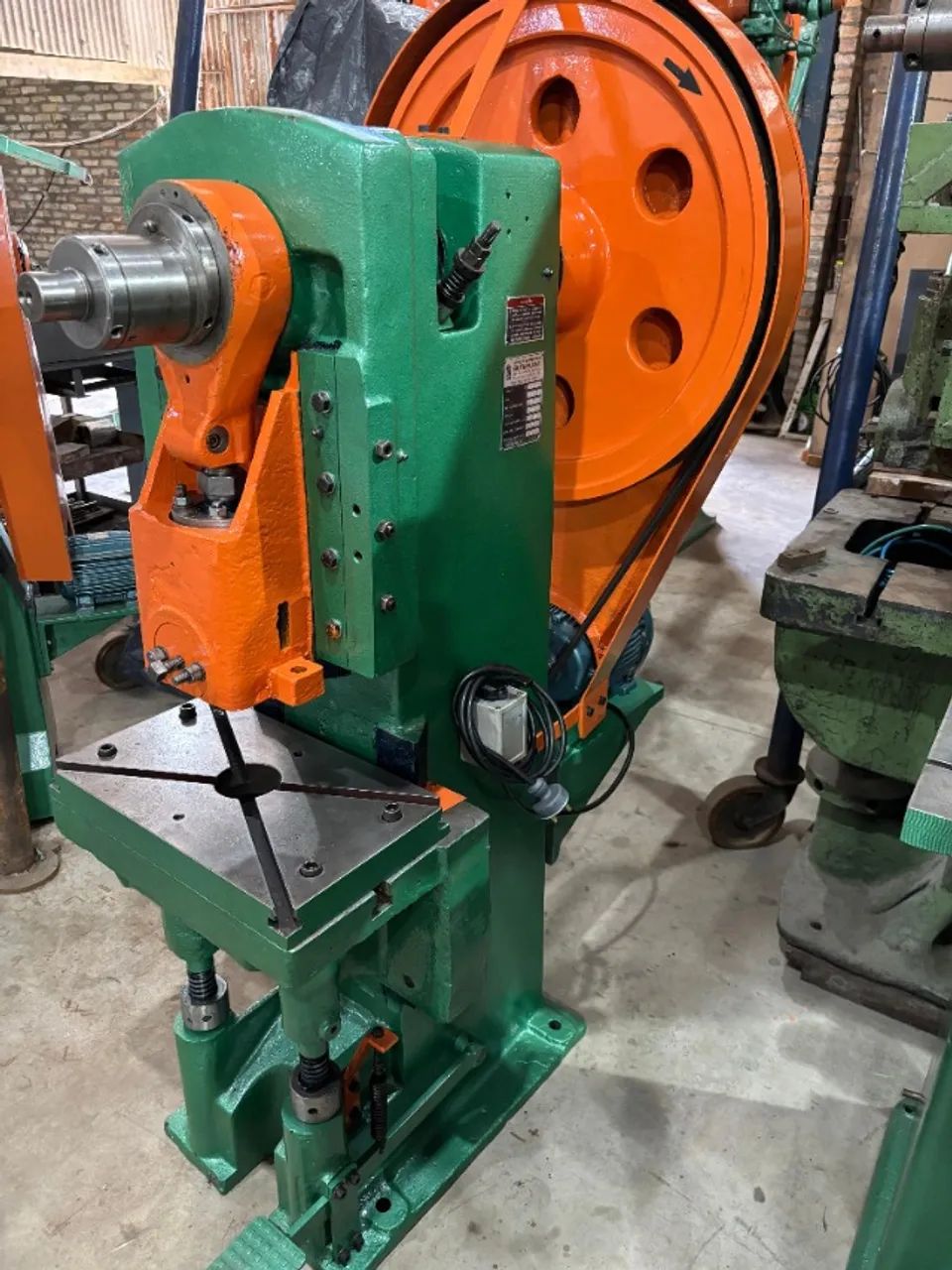 Prensa Excêntrica Gutmann 20 Ton - Foto 4