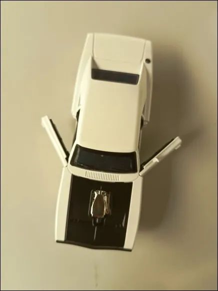 Carro Colecionável / Miniatura - Dodge Charger 1970 V8 - Velozes E Furiosos (Toretto) Musc