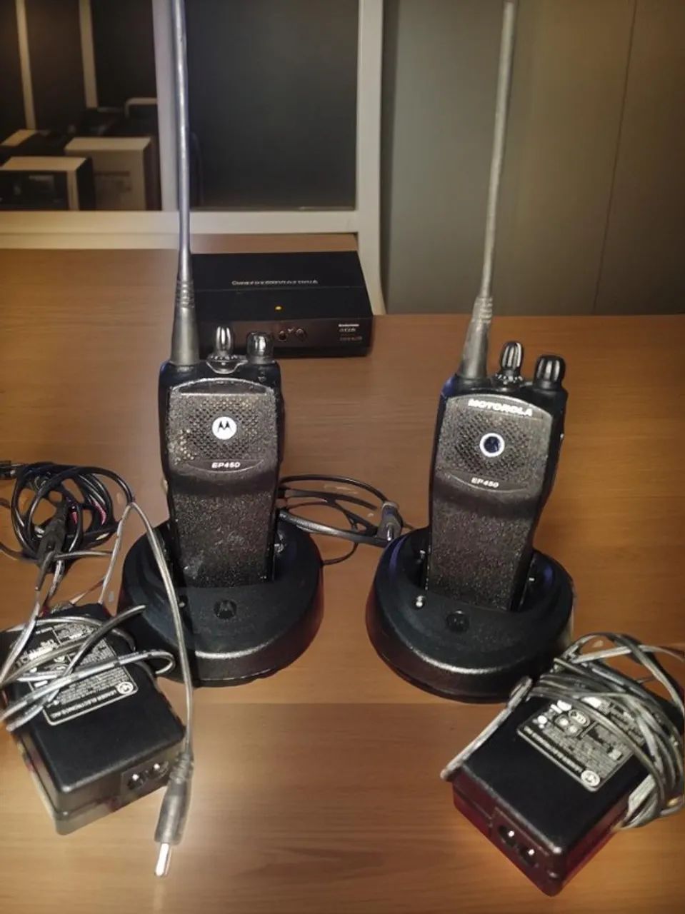2- RÁDIO-Radio Motorola Ep 450 Vhf Completo - Revisado Para Uso (Usado) 