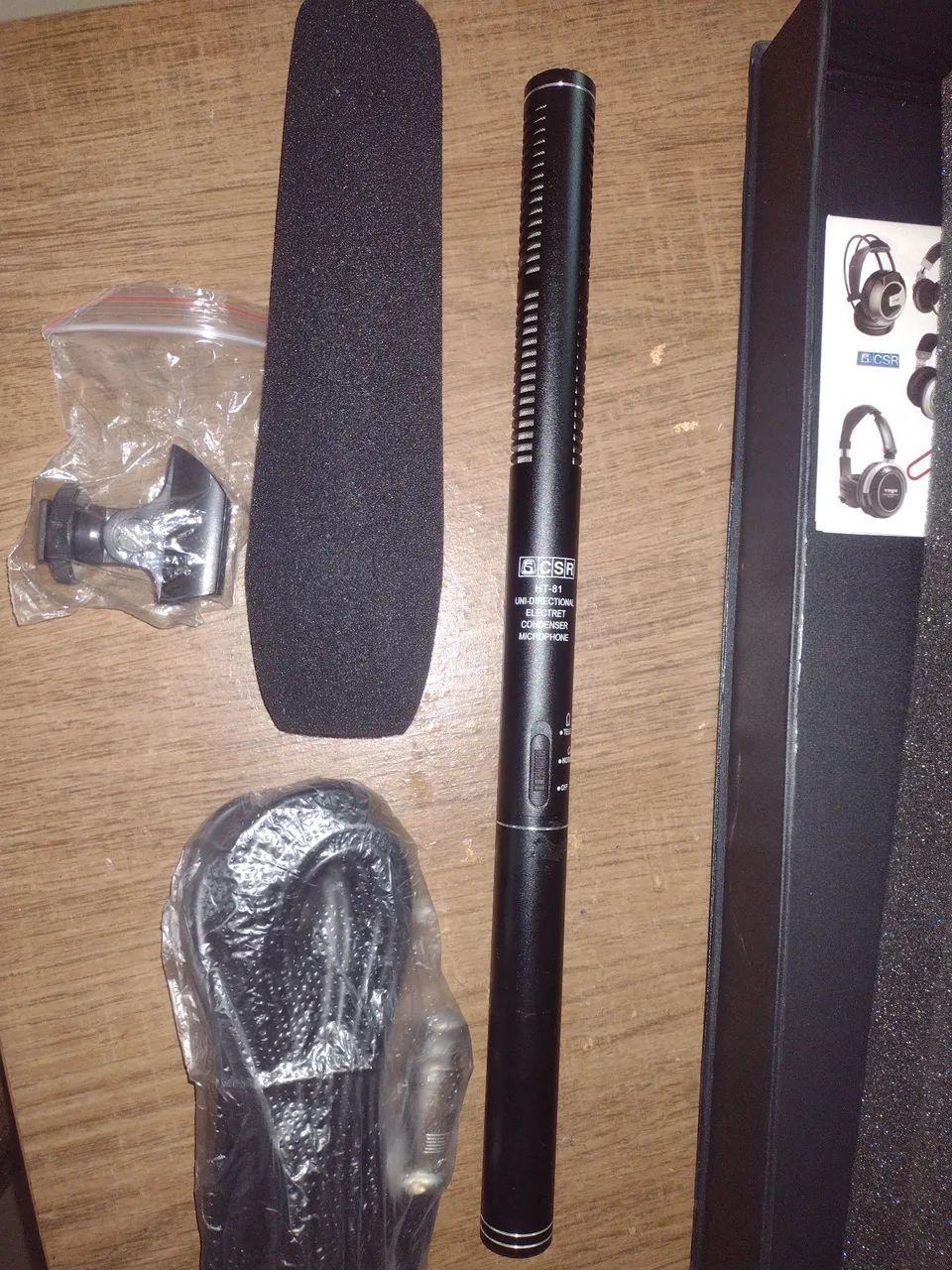 Microfone condensador CSR HT-81 uni-direcional 