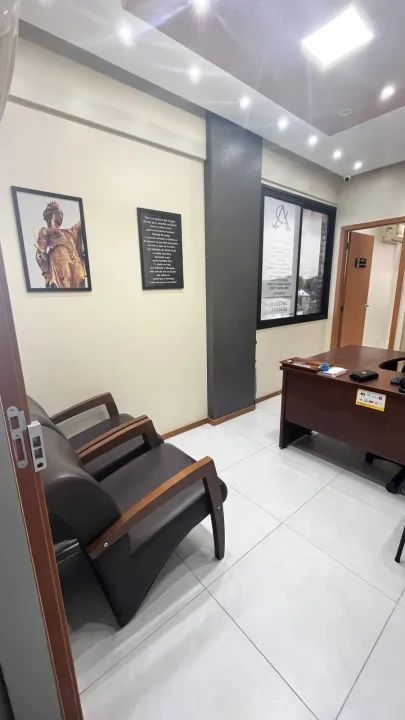 Sala Comercial Mobiliada à Venda no Ed. Business 316  R$ 225.000 - Foto 4