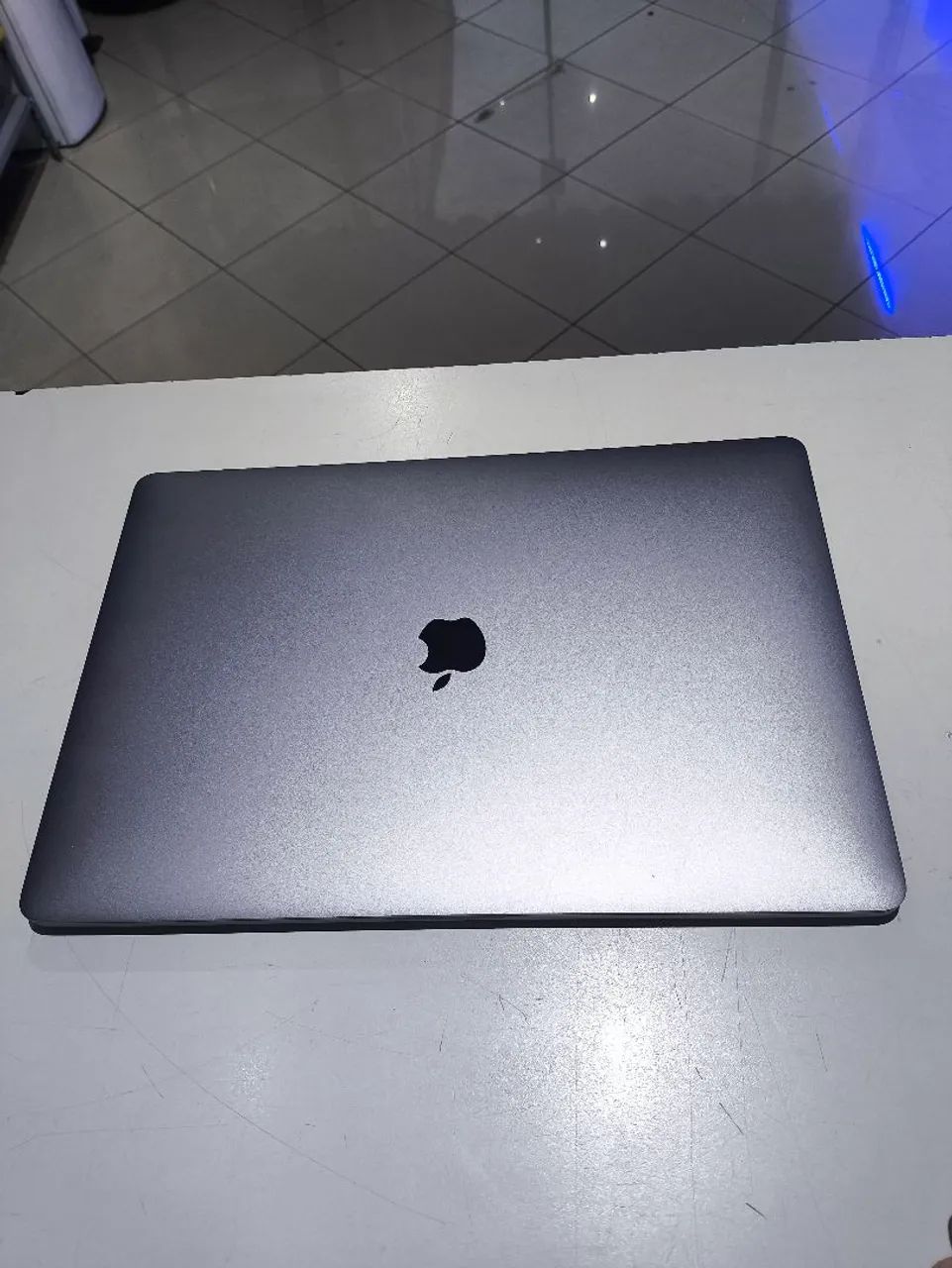 Macbook Pro i7 2019 16gb ram +256SSD Tela 15'4 - Notebooks - Vila