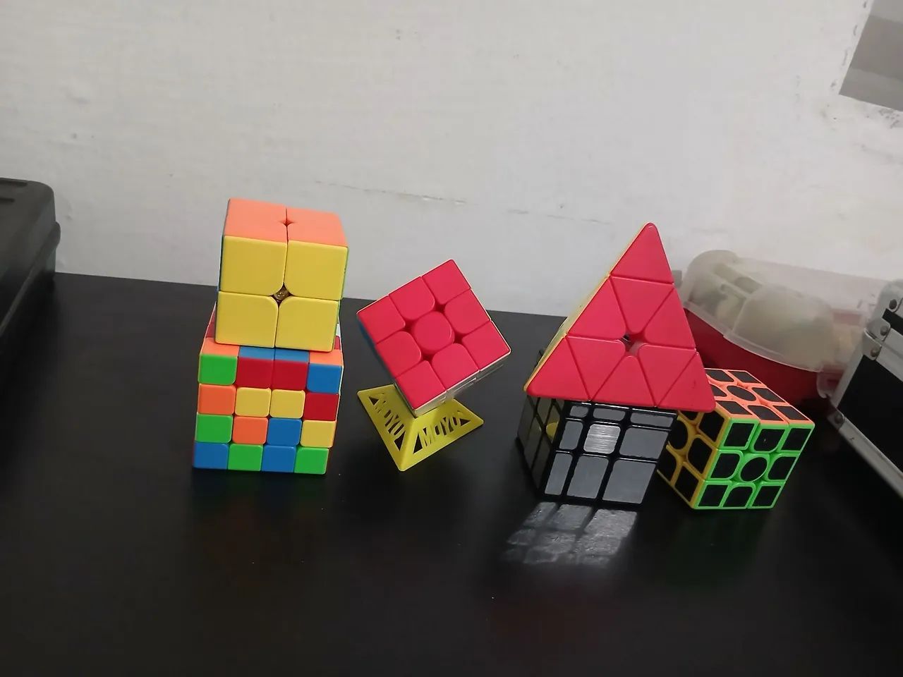 Coleção de Cubos Mágicos - Diversão Garantida!64297560748291123