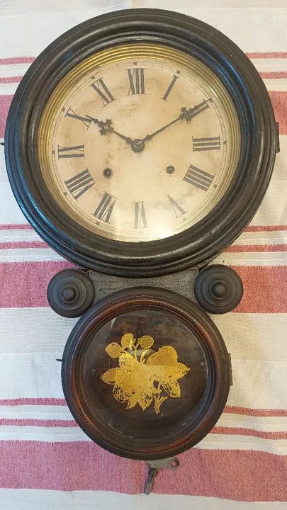 Relógio de Parede "Oito". Antiguidade de Fabricação Aproximada em 1860. - Foto 4