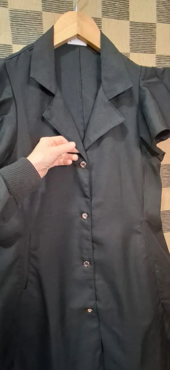 Jaleco Manga Cavada Enfermagem, Estética Hospitalar Fisioterapia PretoTam 40 - Foto 3