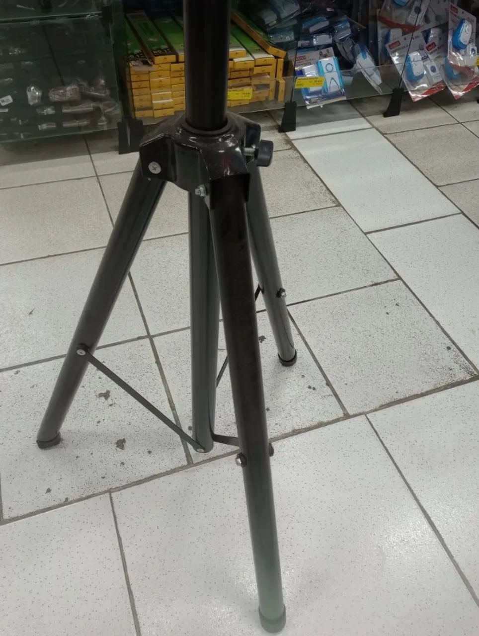 Pedestais para Caixa de som, com base resistente até 1.68cm - Foto 3