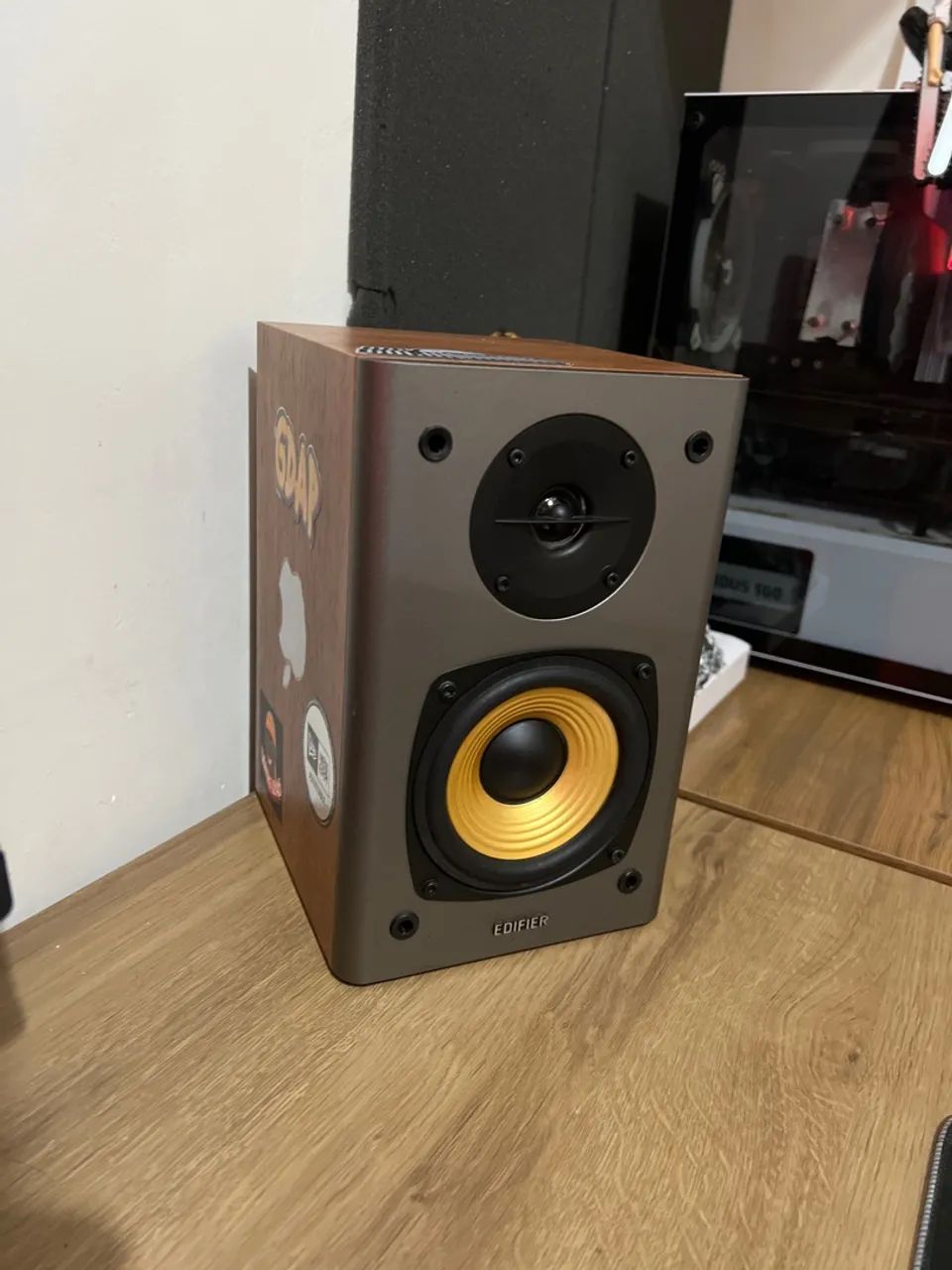 Caixa de Som Edifier R1000t4 - Foto 2