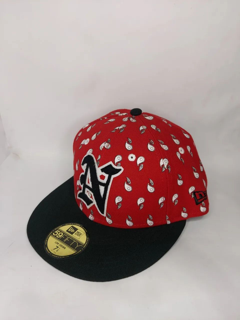 Boné New era vermelho - Branded - aba reta - 5950 - Foto 2
