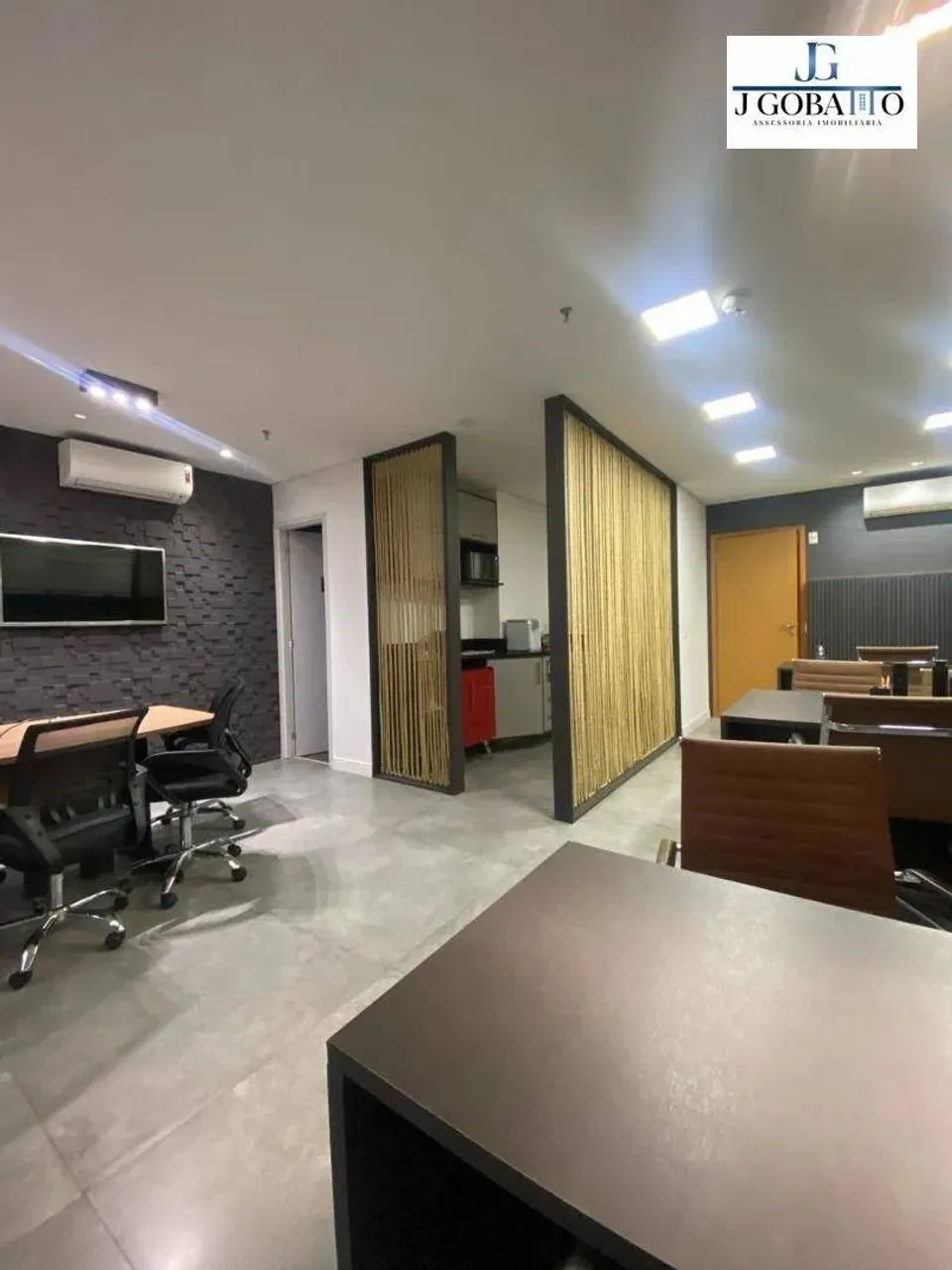 Sala mobiliada para locação no Bethaville - Barueri