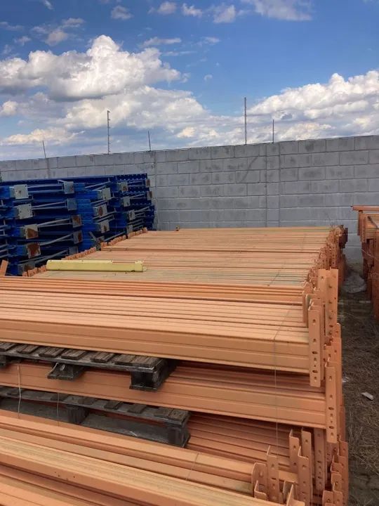 Porta palete bom estado com montante de até 10 metros  - Foto 6