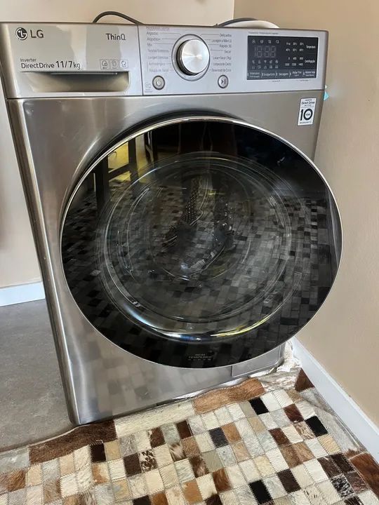 Máquina de Lavar LG Direct Drive 11/7kg (Com defeitos)
