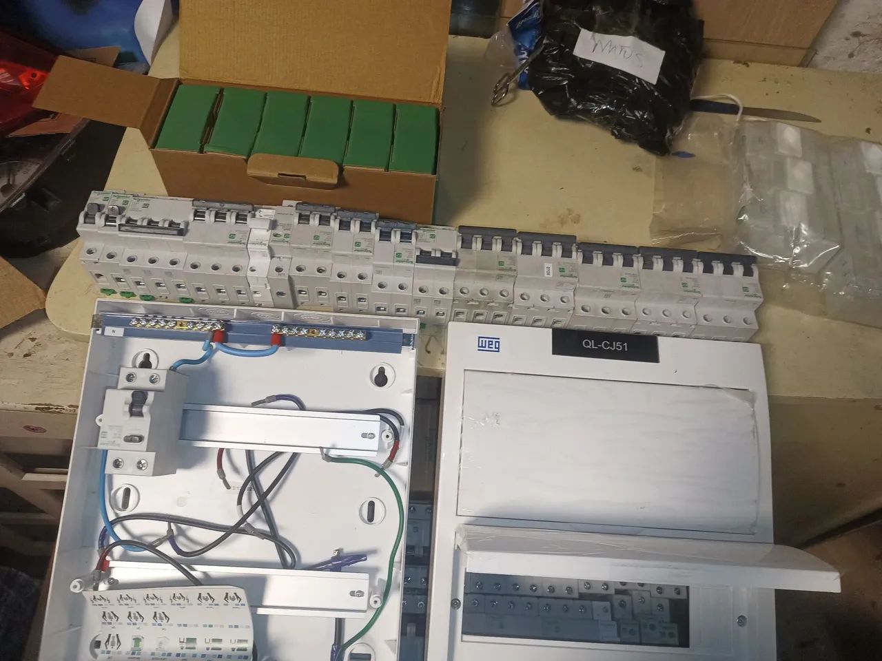 Disjuntor diferencial residual Schneider Electric - Foto 3