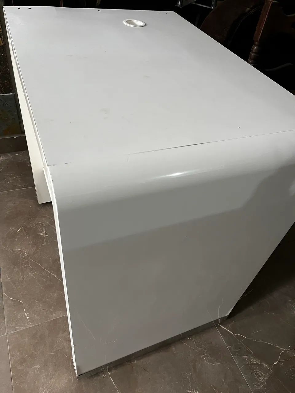Balcão branco tipo mesa ou aparador - Foto 4