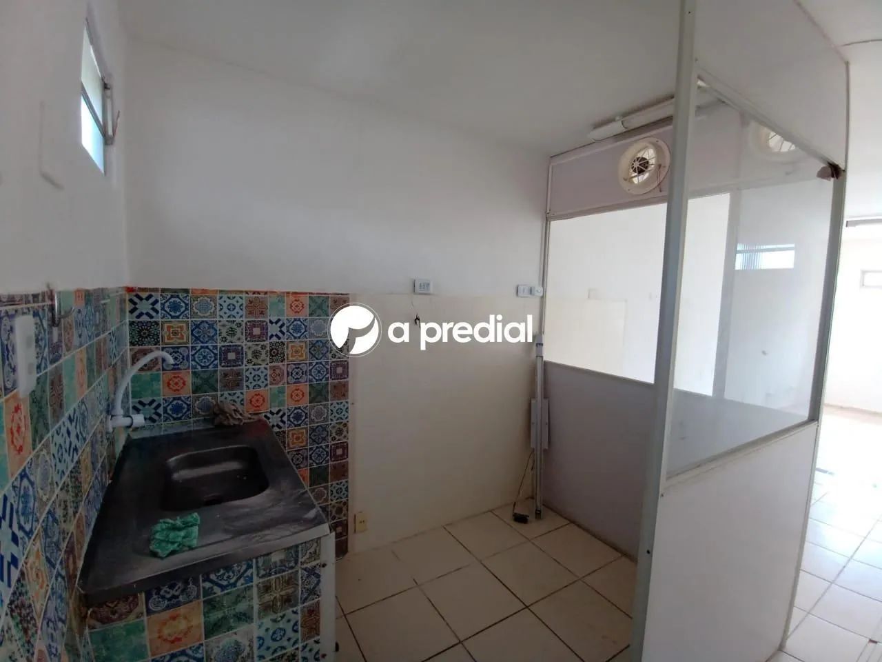 Locação de Comercial / Sala na cidade de Fortaleza - Foto 5