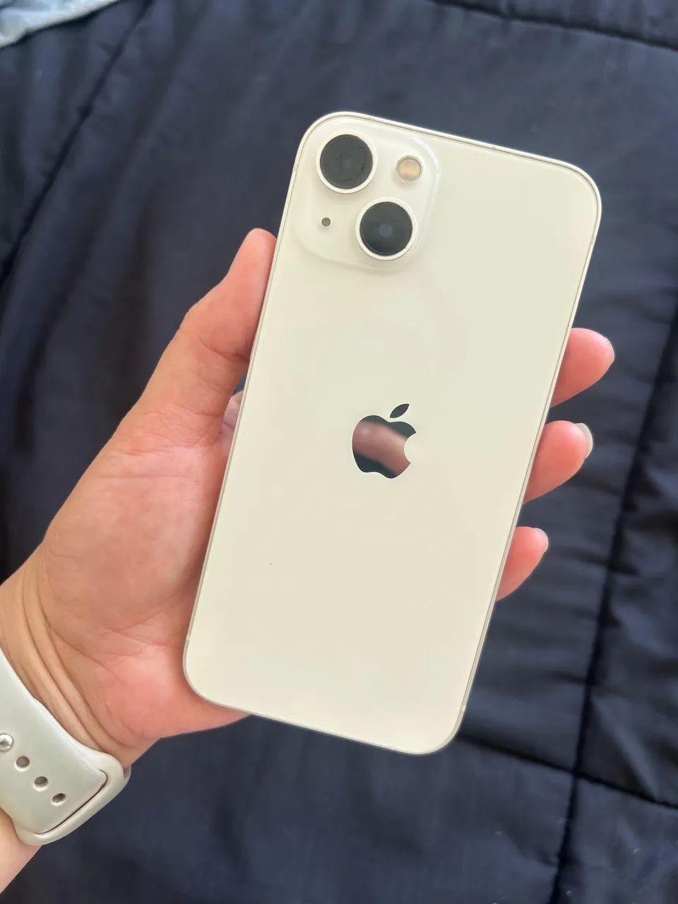 iPhone 13 ホワイト　256GB Apple iPhone 13 (256 GB) - Luz das estrelas | Amazon.com.br