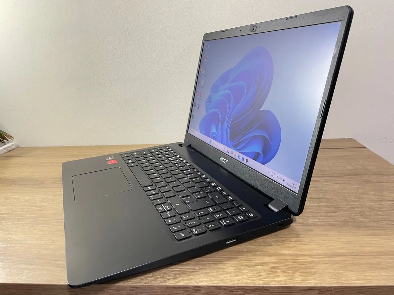 Notebook Gamer Acer A315 Ryzen 5 16GB RAM SSD + 1TB | AMD Vega 8 + Radeon 540X - Foto 2