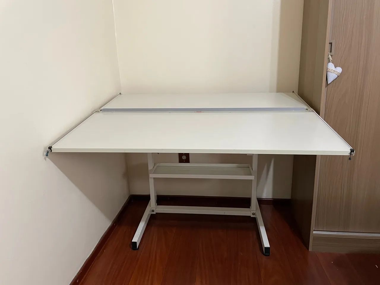 Trident Drafting Table65578345127937121