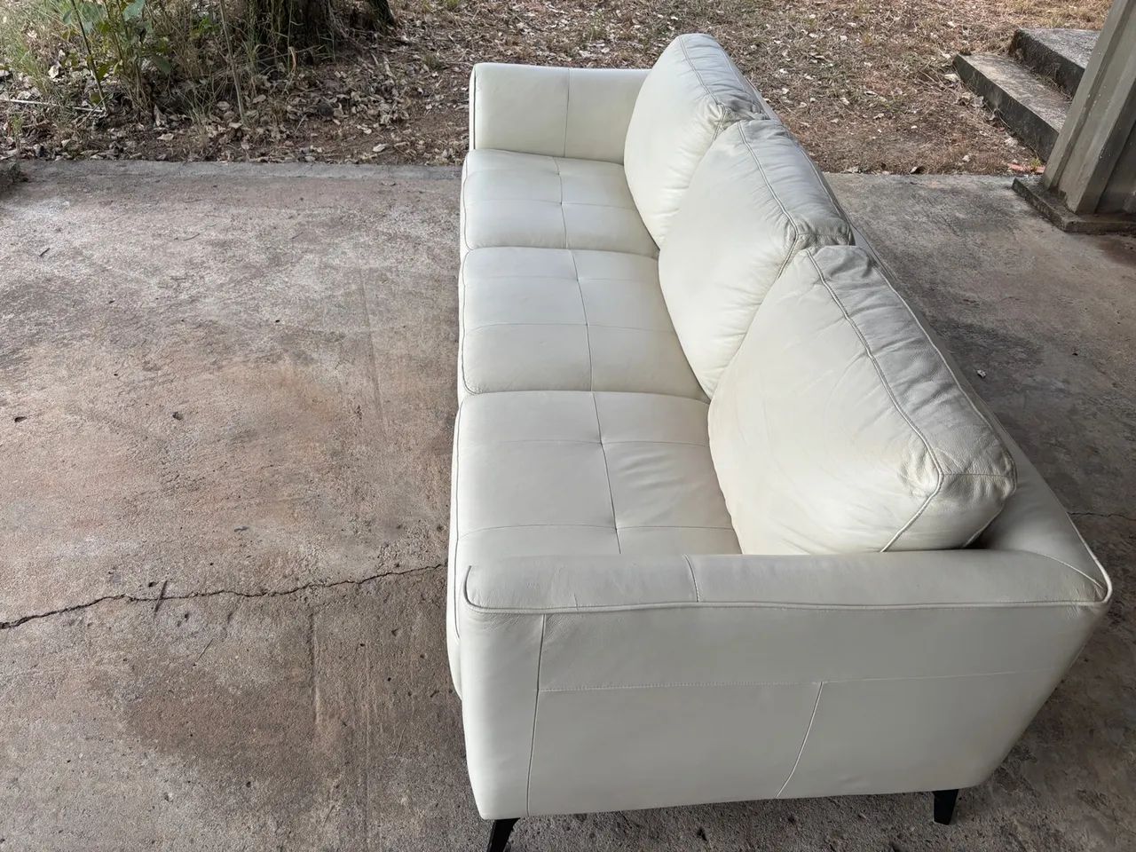 Sofá 3 Lugares Branco de Couro Natural Legítimo 100% Offwhite - Foto 3