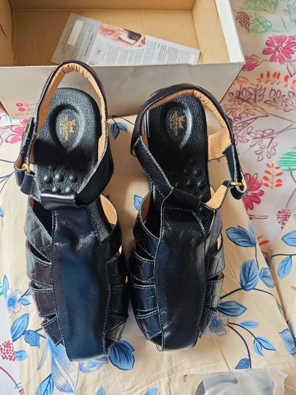 Sandália feminina doctor shoes - Foto 4