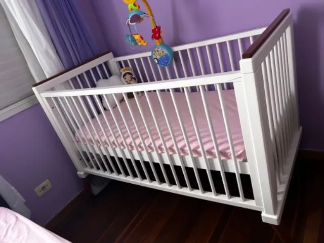 Vendo Berço com colchão setor Oeste goiania