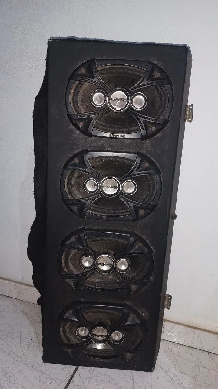 Caixa de som automotiva Bravox
