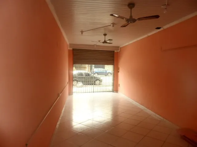 Ponto Comercial Av Cipriano Santos, ao lado do terminal rodoviário
